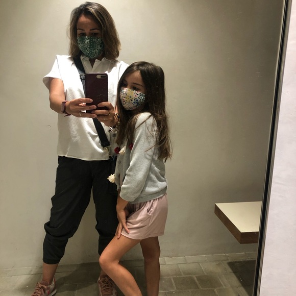 Meet your Posher, Irene - Picture 2 of 5